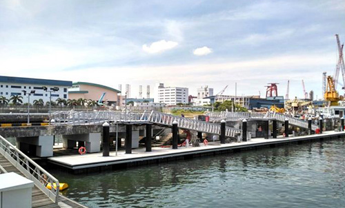 Handover the Overall Completion Acceptance of Singapore Police Coast Guard Pier Project- Aluminum Pontoon
